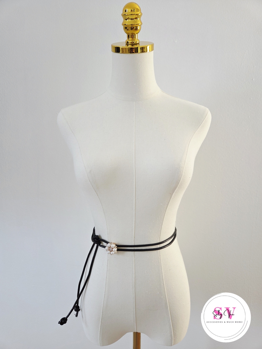 Black rope belt with rhinestone and pearl decor